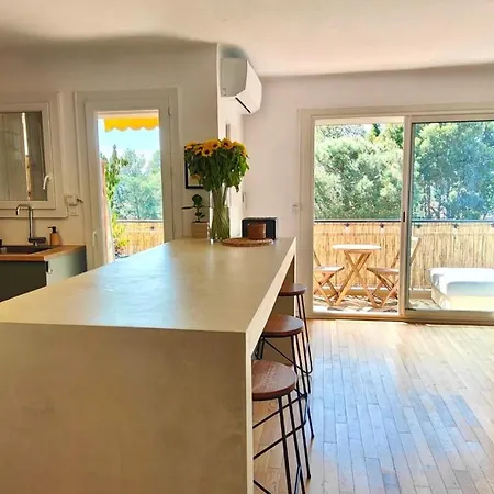 Beautiful Of 71 M2 In Saint-raphael 公寓 *